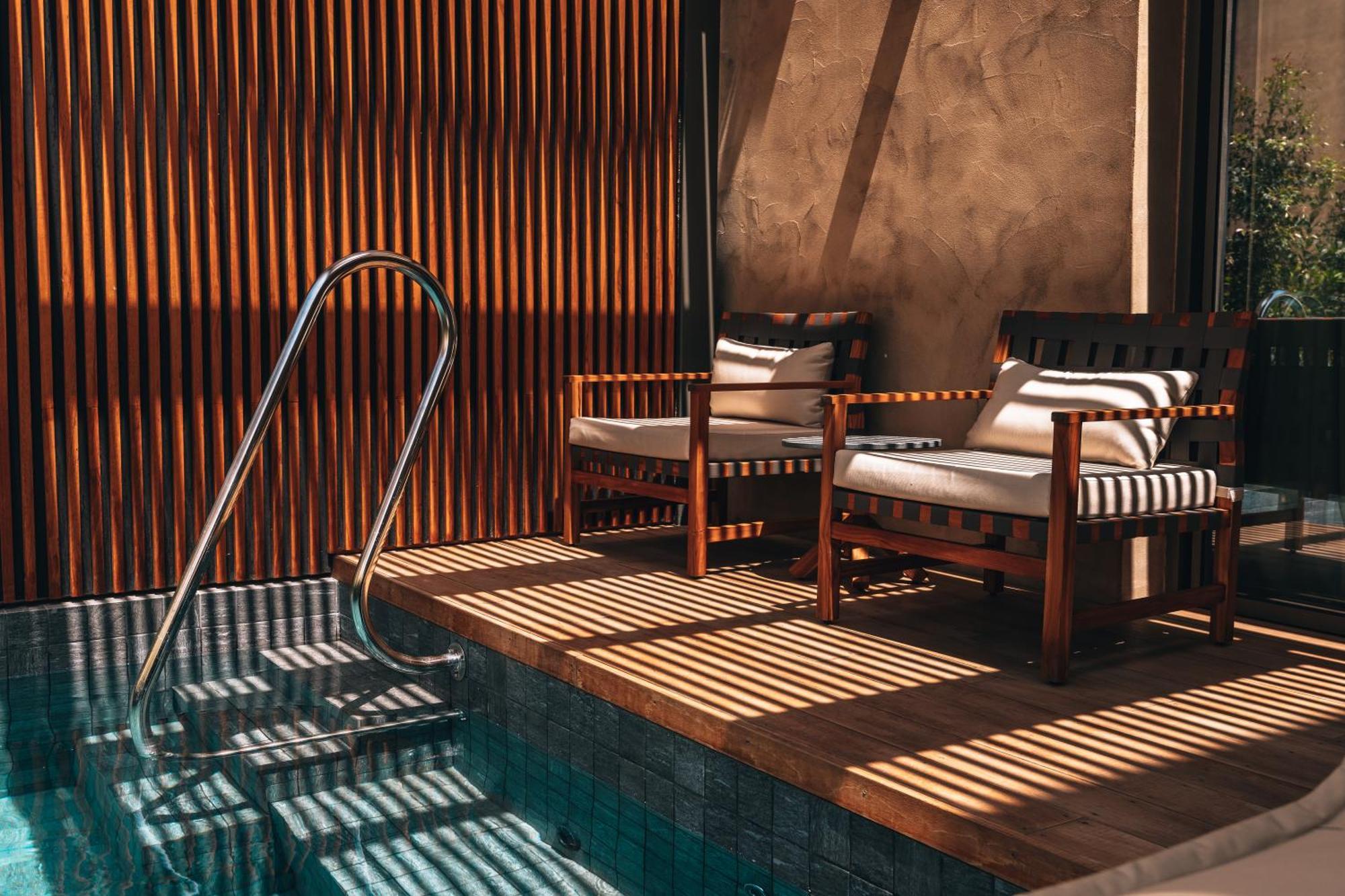 M Boutique Hotel - Designed For Adults Paphos Esterno foto
