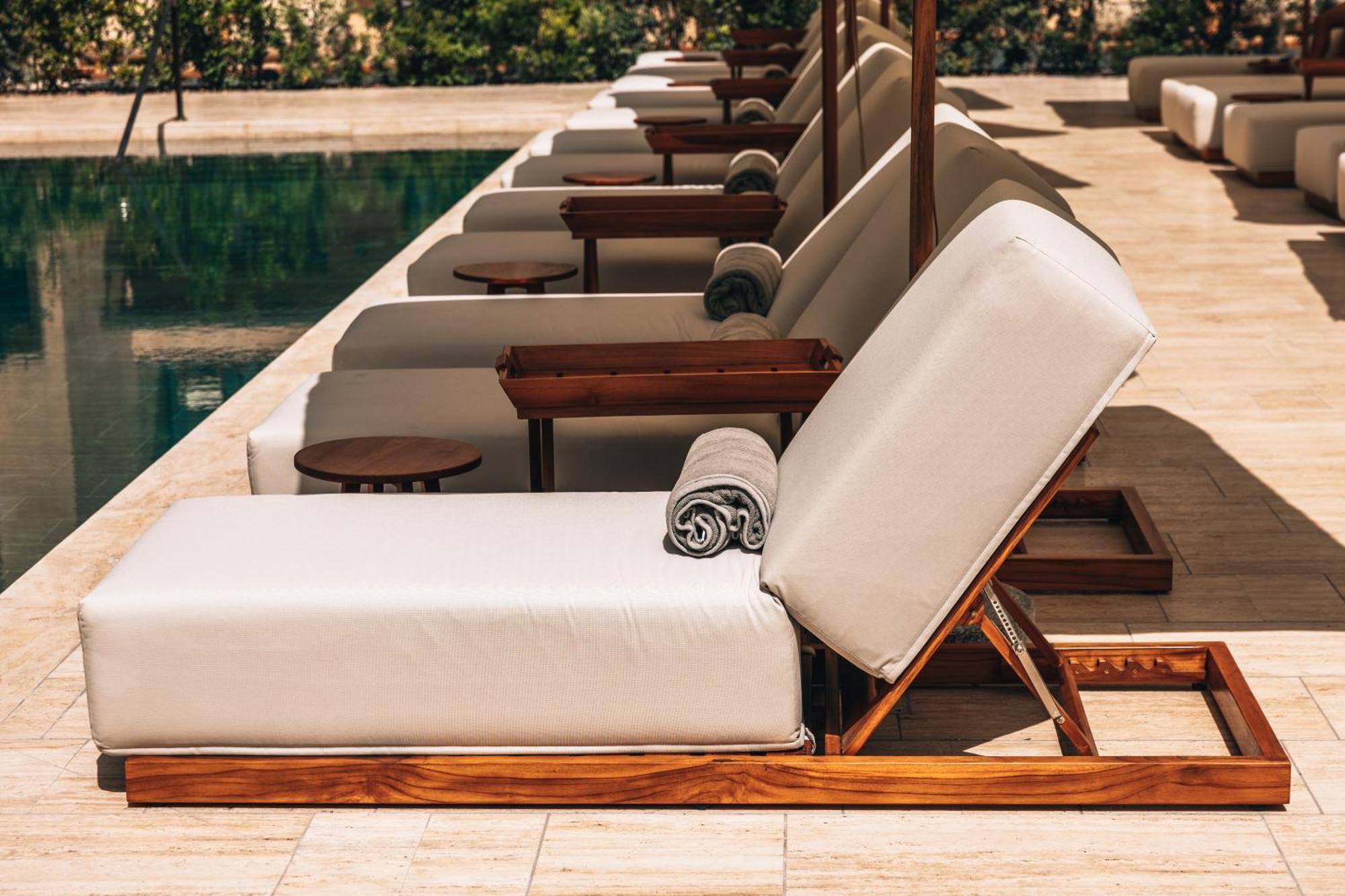 M Boutique Hotel - Designed For Adults Paphos Esterno foto