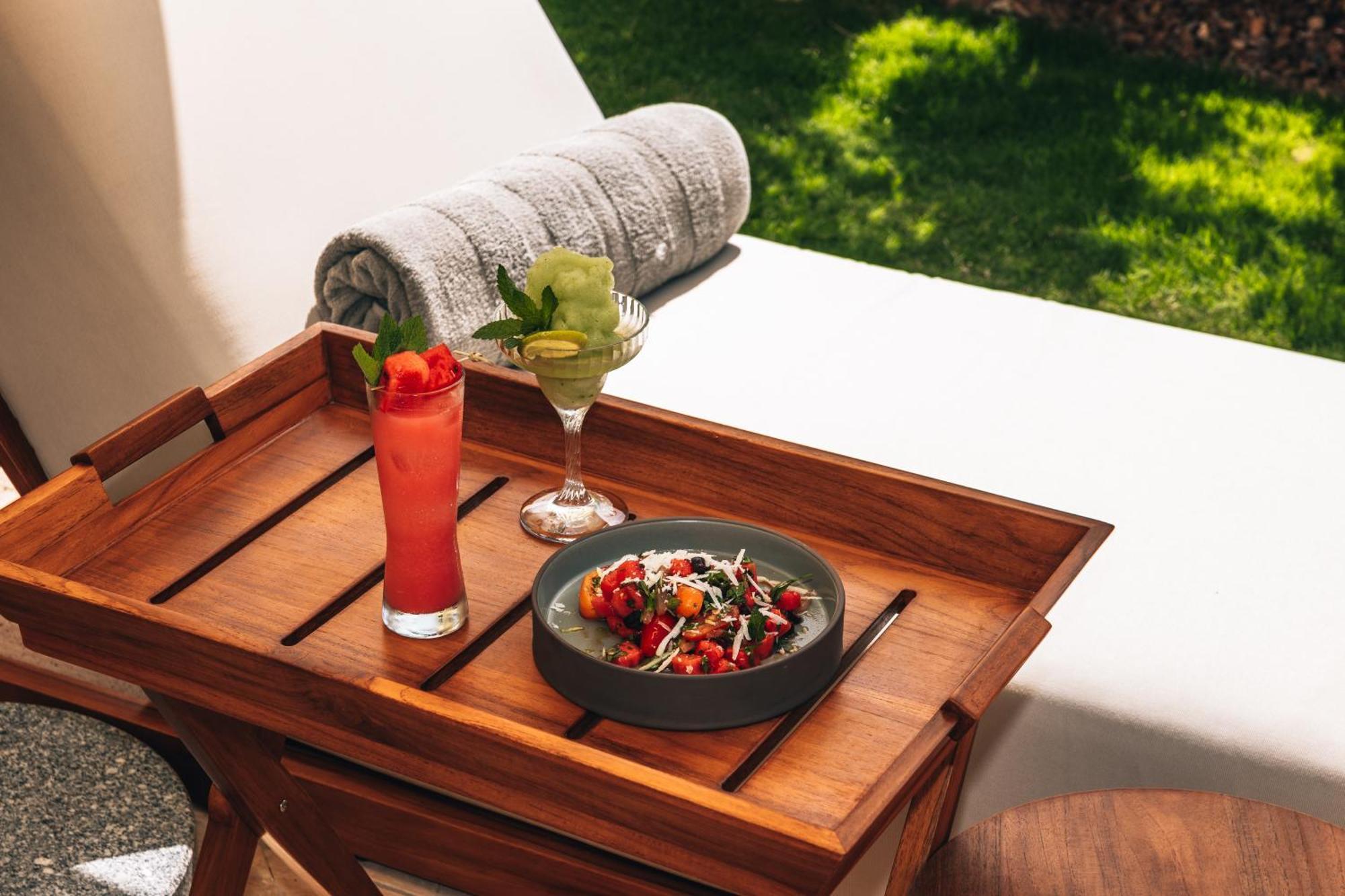M Boutique Hotel - Designed For Adults Paphos Esterno foto